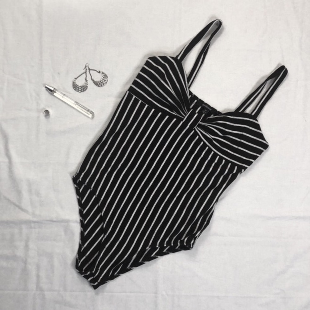 Ambiance | Black and White Striped Bodysuit Medium